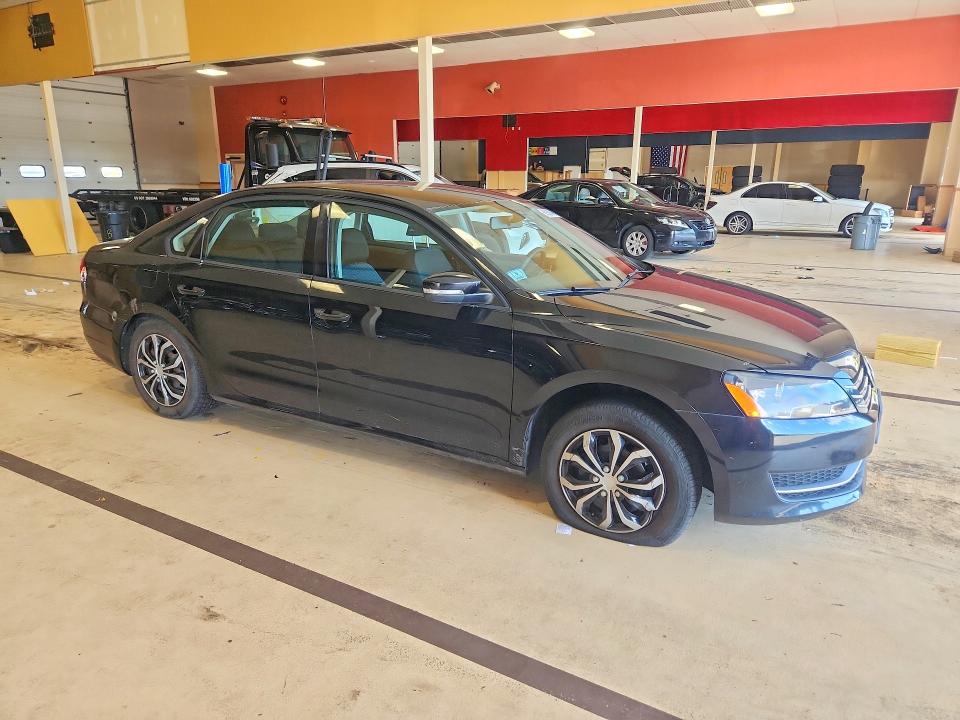 Продажа на аукционе авто 2014 Volkswagen Passat, vin: 1VWAT7A38EC037121, номер лота: 65920446
