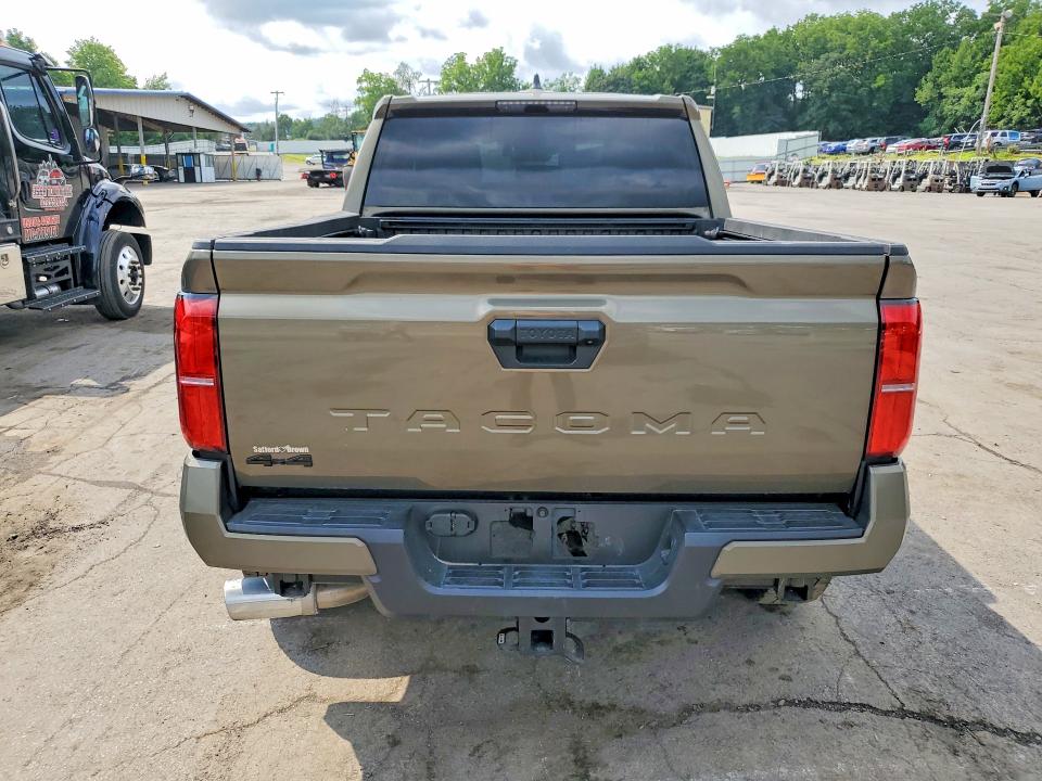2025 Toyota Tacoma მანქანა იყიდება აუქციონზე, vin: 3TMLB5JN0SM180238, აუქციონის ნომერი: 65209776