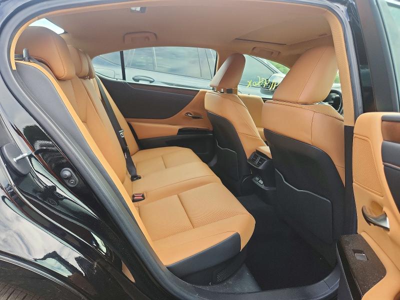 63641486 :رقم المزاد ، 58ADA1C11RU050070 vin ، 2024 Lexus Es 300h مزاد بيع