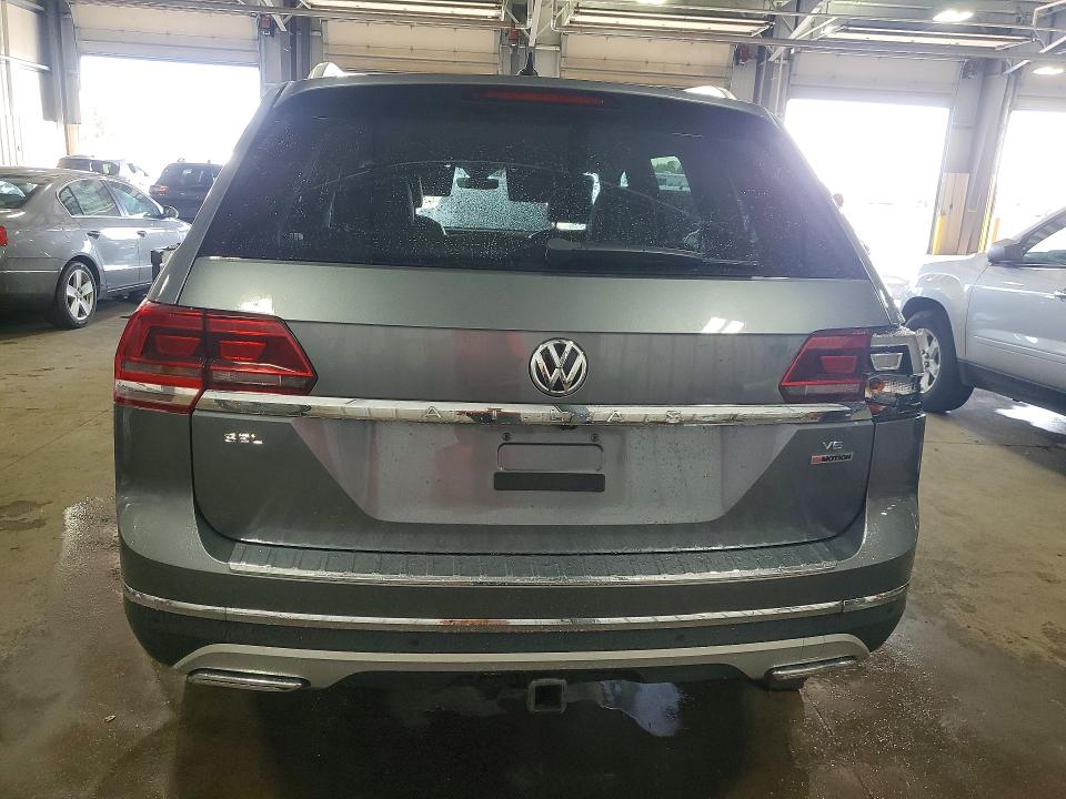 Продаж на аукціоні авто 2018 Volkswagen Atlas, vin: 1V2MR2CA0JC525663, номер лоту: 65676726