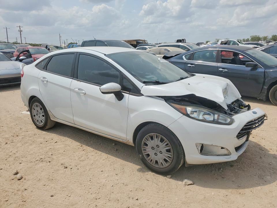 64126206 :رقم المزاد ، 3FADP4AJ9GM104236 vin ، 2016 Ford Fiesta مزاد بيع