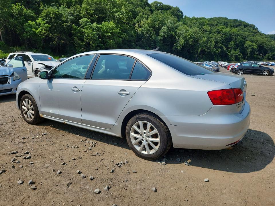 64699666 :رقم المزاد ، 3VWDZ7AJ1BM346692 vin ، 2011 Volkswagen Jetta مزاد بيع