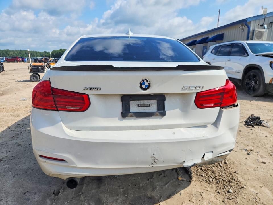 Aukcja sprzedaży 2018 Bmw 320, vin: WBA8A3C5XJA358871, numer aukcji: 63323636
