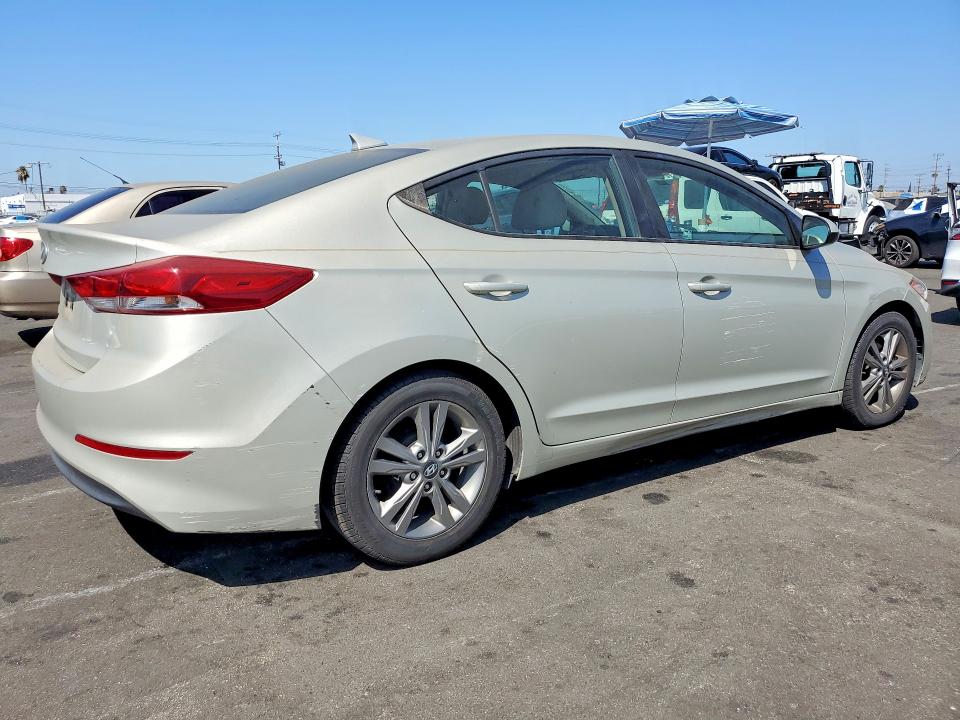 Aukcja sprzedaży 2017 Hyundai Elantra, vin: 5NPD84LF5HH179944, numer aukcji: 63643606