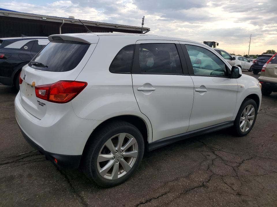 65235046 :رقم المزاد ، 4A4AP3AU7EE026780 vin ، 2014 Mitsubishi Outlander Sport مزاد بيع