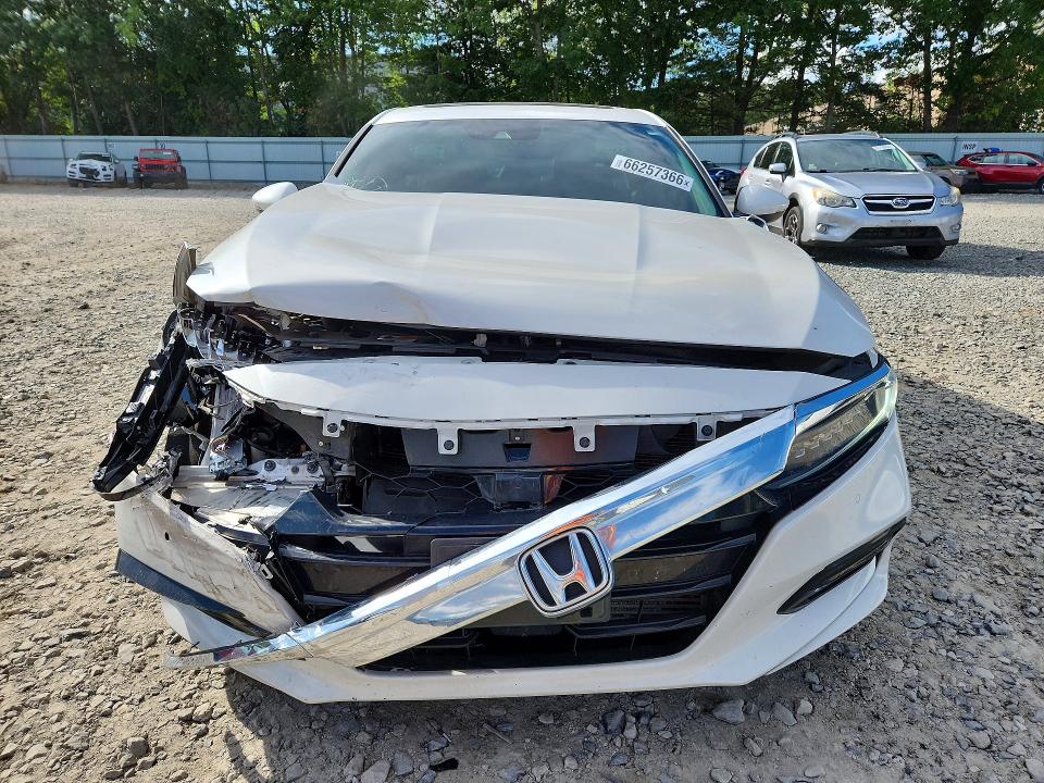 2019 Honda Accord მანქანა იყიდება აუქციონზე, vin: 1HGCV2F93KA015980, აუქციონის ნომერი: 66257366