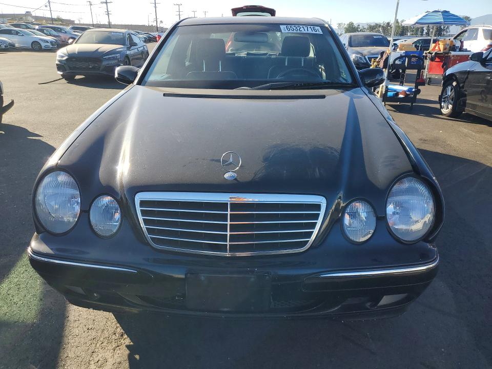 2000 Mercedes-benz E მანქანა იყიდება აუქციონზე, vin: WDBJF65JXYB013473, აუქციონის ნომერი: 65321716