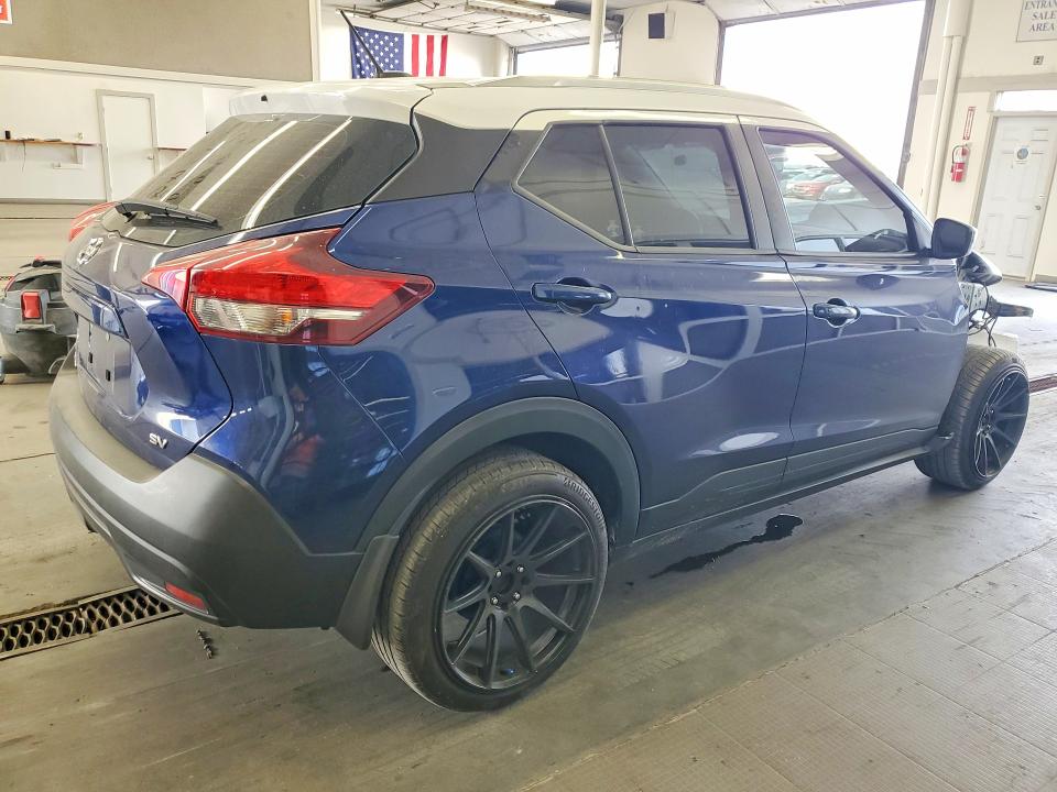 2019 Nissan Kicks მანქანა იყიდება აუქციონზე, vin: 3N1CP5CU0KL556564, აუქციონის ნომერი: 64108686