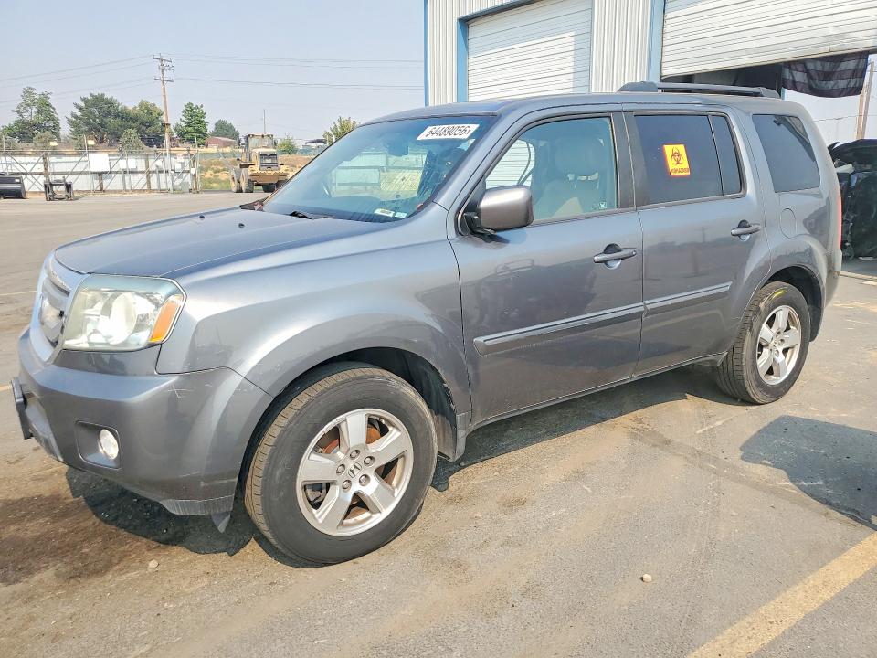 64489056 :رقم المزاد ، 5FNYF4H58BB027282 vin ، 2011 Honda Pilot مزاد بيع