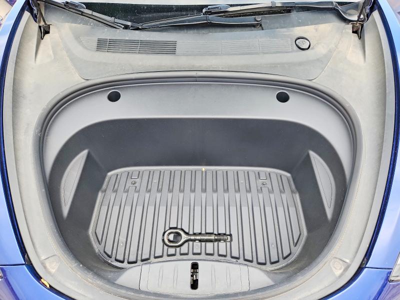 2022 Tesla Model 3 მანქანა იყიდება აუქციონზე, vin: 5YJ3E1EC6NF274402, აუქციონის ნომერი: 63018676