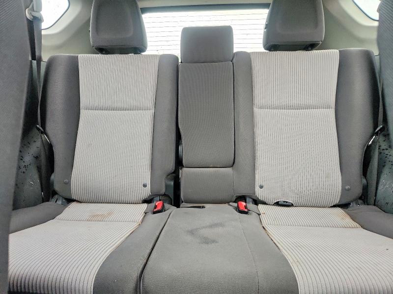 63775536 :رقم المزاد ، JTMBFREV9FD174702 vin ، 2015 Toyota Rav4 مزاد بيع