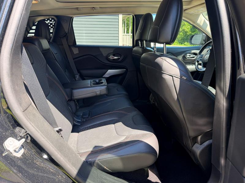 Продаж на аукціоні авто 2018 Jeep Cherokee, vin: 1C4PJMBX2JD522006, номер лоту: 64324846