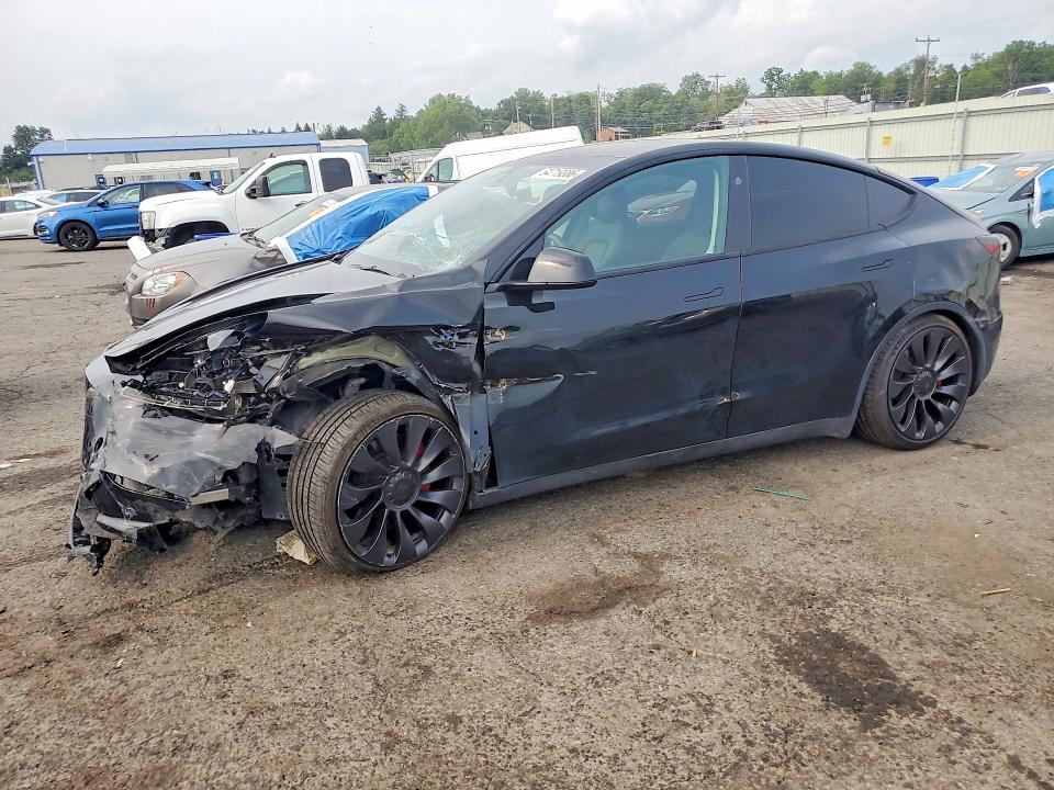 Продаж на аукціоні авто 2024 Tesla Model Y, vin: 7SAYGDEF9RA267431, номер лоту: 64719386