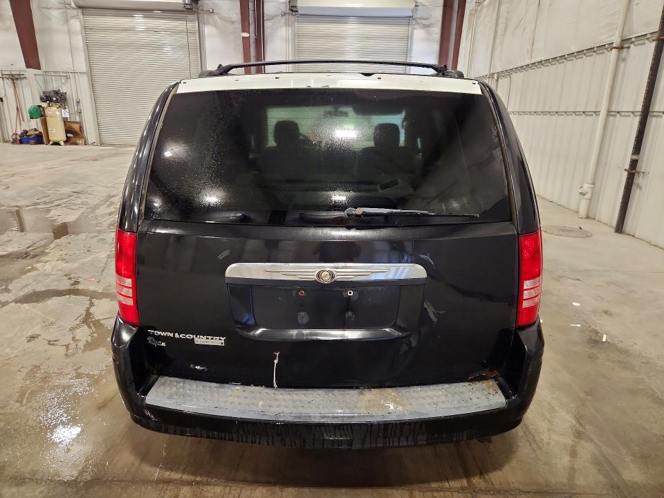 2008 Chrysler Town & Country მანქანა იყიდება აუქციონზე, vin: 2A8HR54P48R675938, აუქციონის ნომერი: 65351836