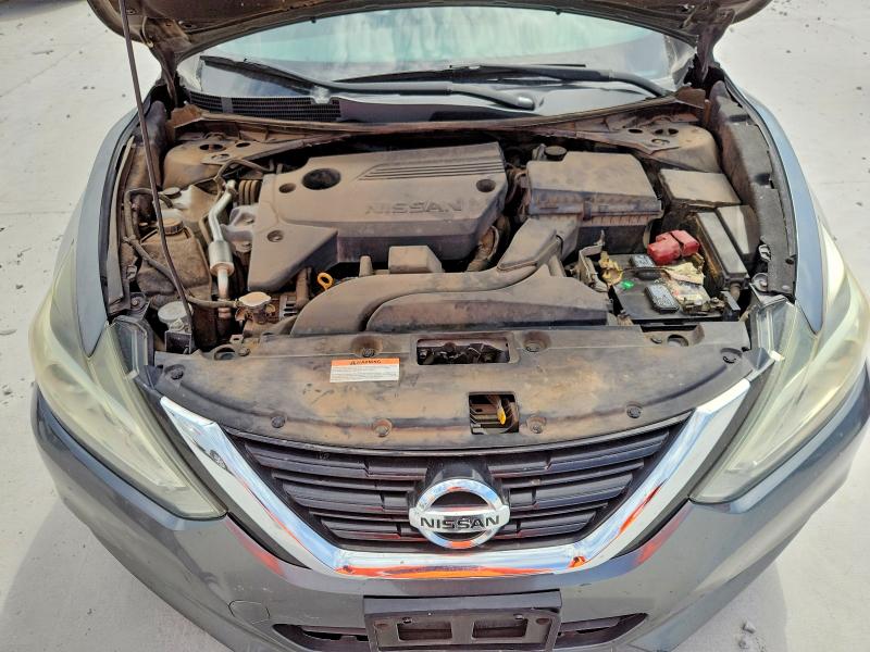 2017 Nissan Altima მანქანა იყიდება აუქციონზე, vin: 1N4AL3AP5HN359213, აუქციონის ნომერი: 65299706