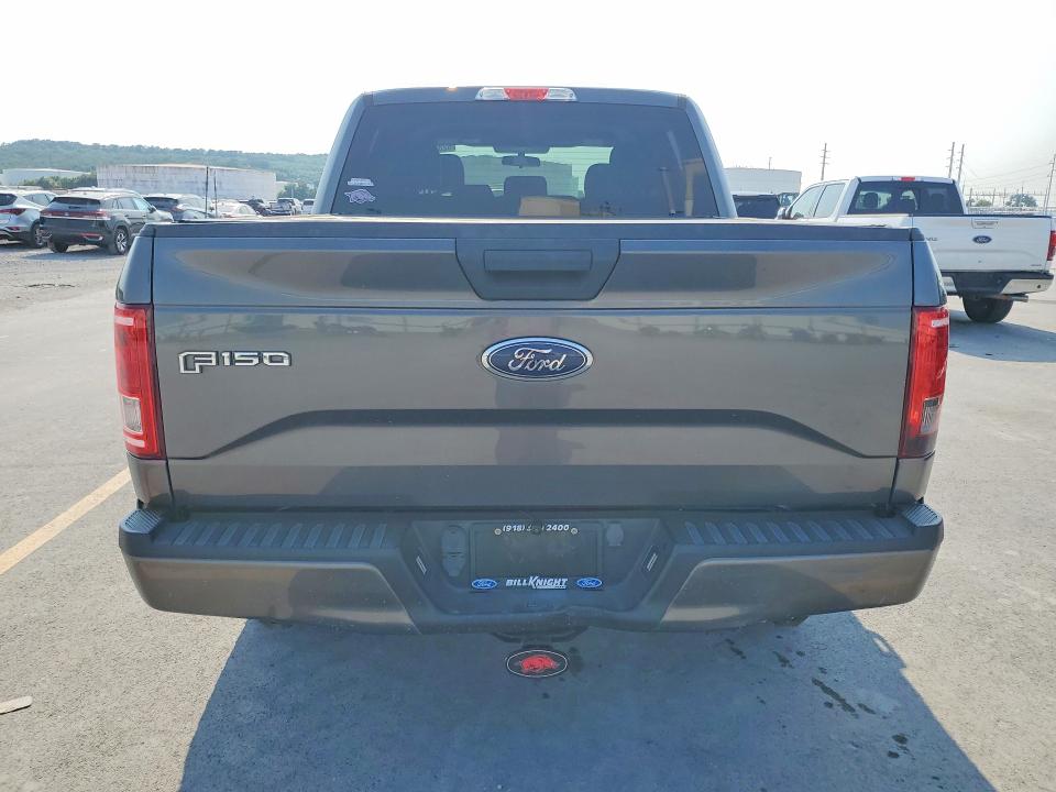 62870316 :رقم المزاد ، 1FTEW1EP4HFB32428 vin ، 2017 Ford F150 مزاد بيع