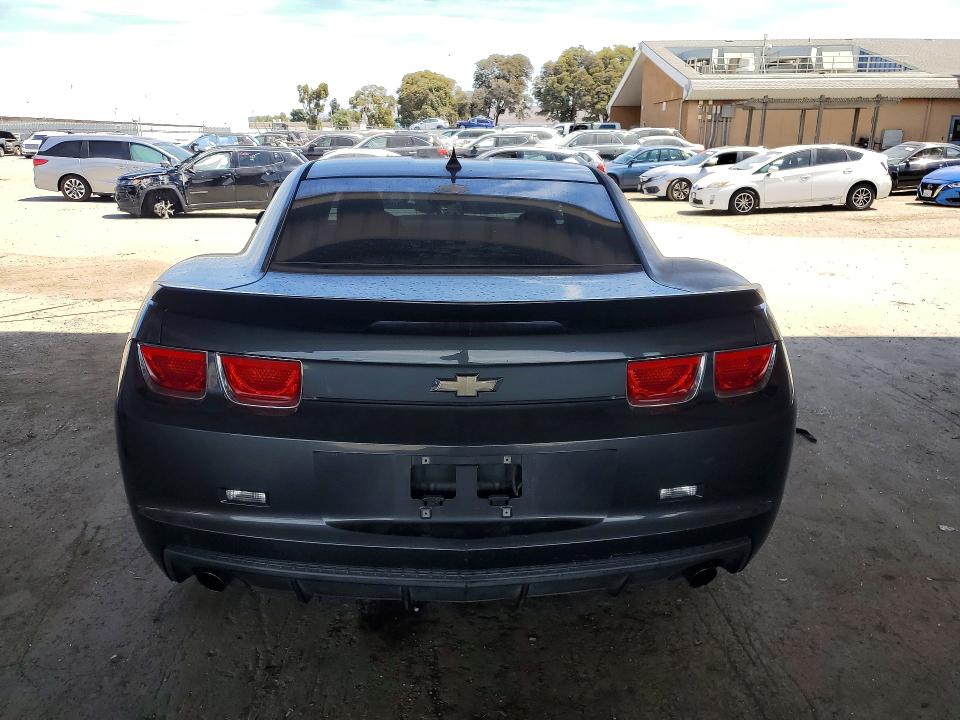2011 Chevrolet Camaro მანქანა იყიდება აუქციონზე, vin: 2G1FB1ED0B9125863, აუქციონის ნომერი: 65532246