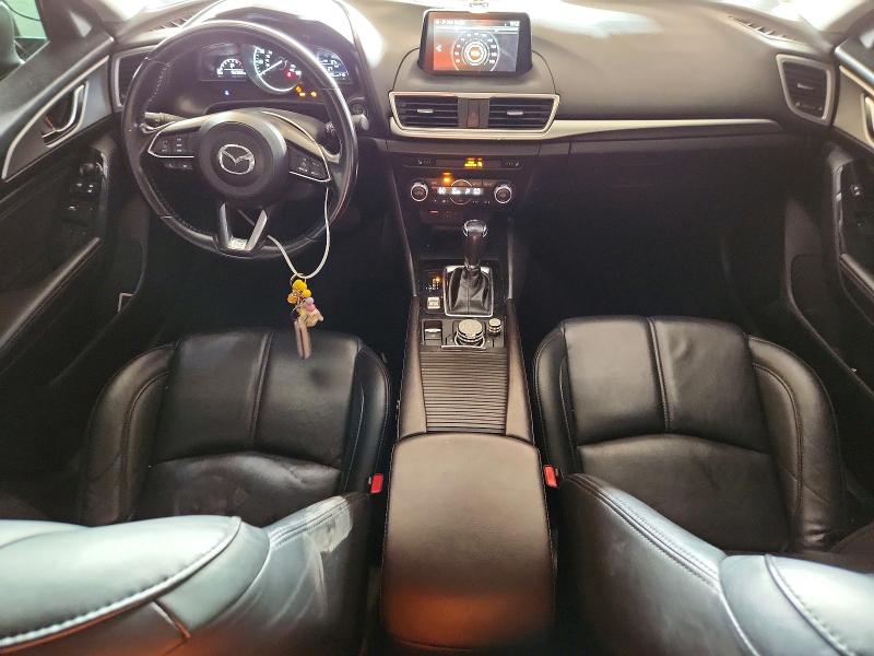 Продаж на аукціоні авто 2018 Mazda 3, vin: 3MZBN1V31JM239572, номер лоту: 64854196