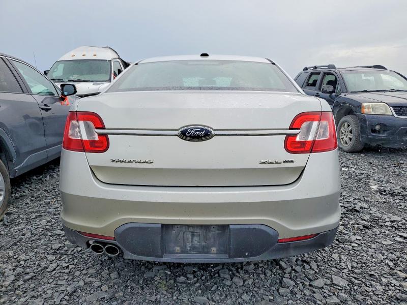 2010 Ford Taurus მანქანა იყიდება აუქციონზე, vin: 1FAHP2HW5AG112438, აუქციონის ნომერი: 62290786