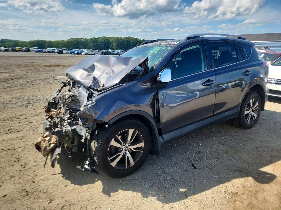 Продажа на аукционе авто 2018 Toyota Rav4, vin: 2T3RFREV2JW720492, номер лота: 65892636