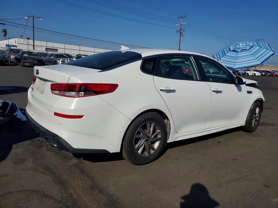 67191026 :رقم المزاد ، 5XXGT4L30LG389325 vin ، 2020 Kia Optima مزاد بيع