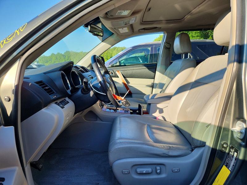 Auction sale of the 2008 Toyota Highlander, vin: JTEES42A182032366, lot number: 64250236