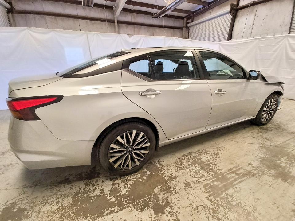 2025 Nissan Altima მანქანა იყიდება აუქციონზე, vin: 1N4BL4DV8SN366457, აუქციონის ნომერი: 61451036