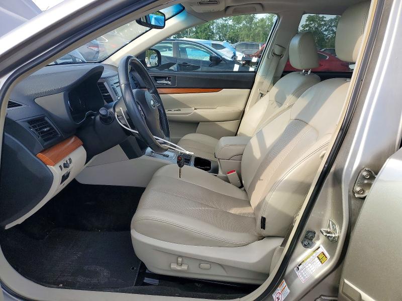 2014 Subaru Outback მანქანა იყიდება აუქციონზე, vin: 4S4BRBLCXE3268006, აუქციონის ნომერი: 63133546