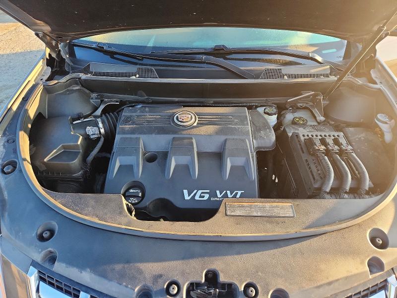 65336346 :رقم المزاد ، 3GYFNEE3XGS585968 vin ، 2016 Cadillac Srx مزاد بيع