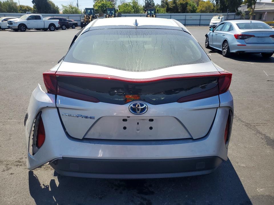 2017 Toyota Prius Prime მანქანა იყიდება აუქციონზე, vin: JTDKARFP3H3029727, აუქციონის ნომერი: 61451226