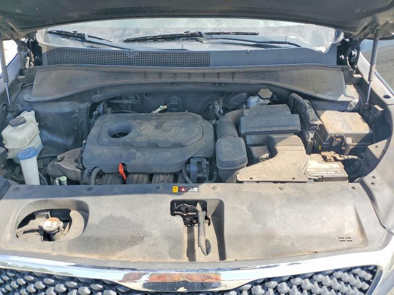 65410656 :رقم المزاد ، 5XYPG4A33JG361888 vin ، 2018 Kia Sorento مزاد بيع