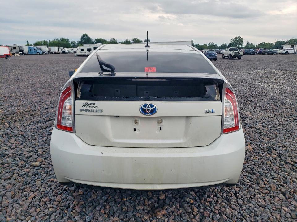 2015 Toyota Prius მანქანა იყიდება აუქციონზე, vin: JTDKN3DU3F1892059, აუქციონის ნომერი: 64591006