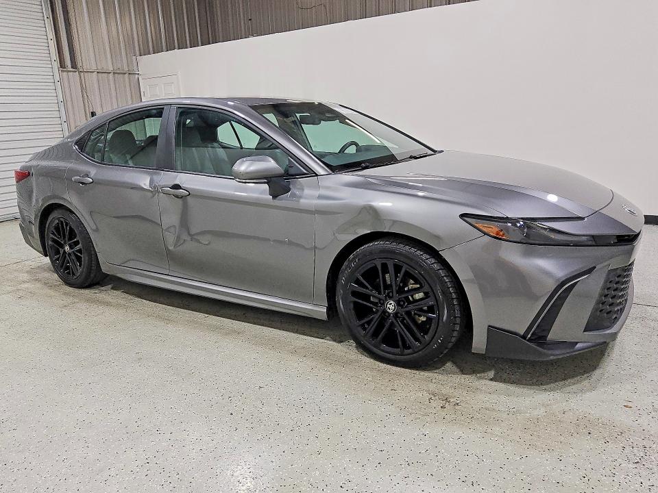 2026 Toyota Camry მანქანა იყიდება აუქციონზე, vin: 4T1DAACK7TU681235, აუქციონის ნომერი: 63882456