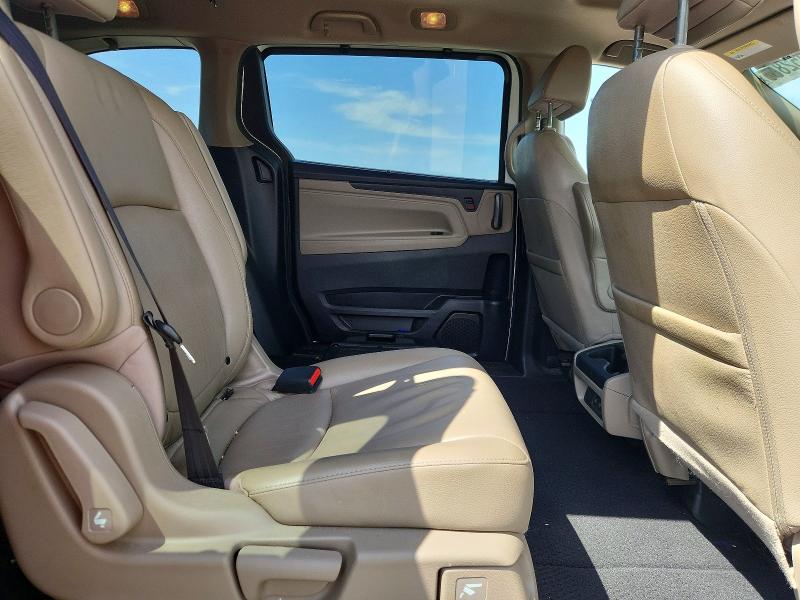 66052866 :رقم المزاد ، 5FNRL6H75KB072884 vin ، 2019 Honda Odyssey مزاد بيع