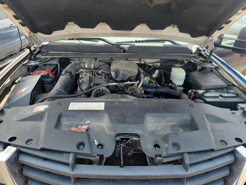 64636516 :رقم المزاد ، 1GD3K2B65AF105325 vin ، 2010 Gmc Sierra مزاد بيع