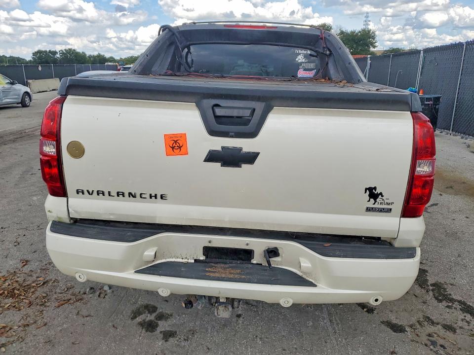 66889186 :رقم المزاد ، 3GNFK12358G193018 vin ، 2008 Chevrolet Avalanche مزاد بيع