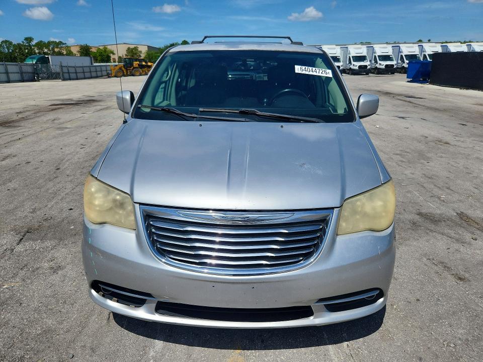 64044726 :رقم المزاد ، 2C4RC1BG9CR375409 vin ، 2012 Chrysler Town & Country مزاد بيع