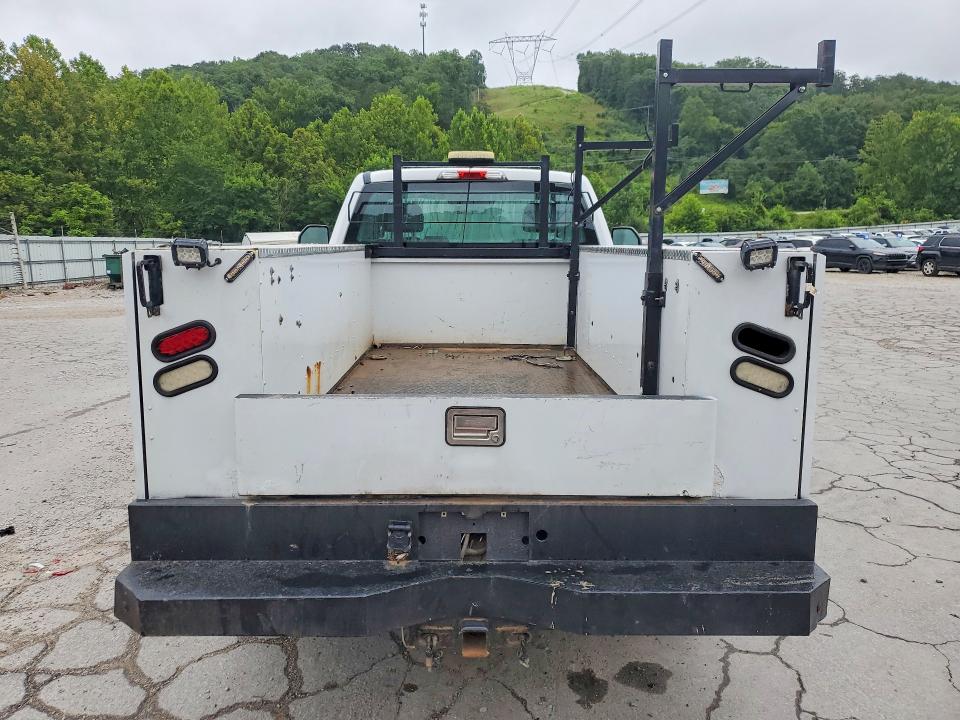 63128106 :رقم المزاد ، 1FDBF2B60HEC56427 vin ، 2017 Ford F250 مزاد بيع