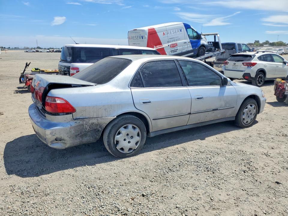 Aukcja sprzedaży 1998 Honda Accord, vin: 1HGCG5646WA188141, numer aukcji: 66125886