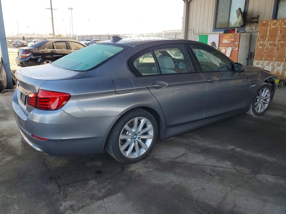 66086266 :رقم المزاد ، WBAXG5C51CDX02367 vin ، 2012 Bmw 528 مزاد بيع