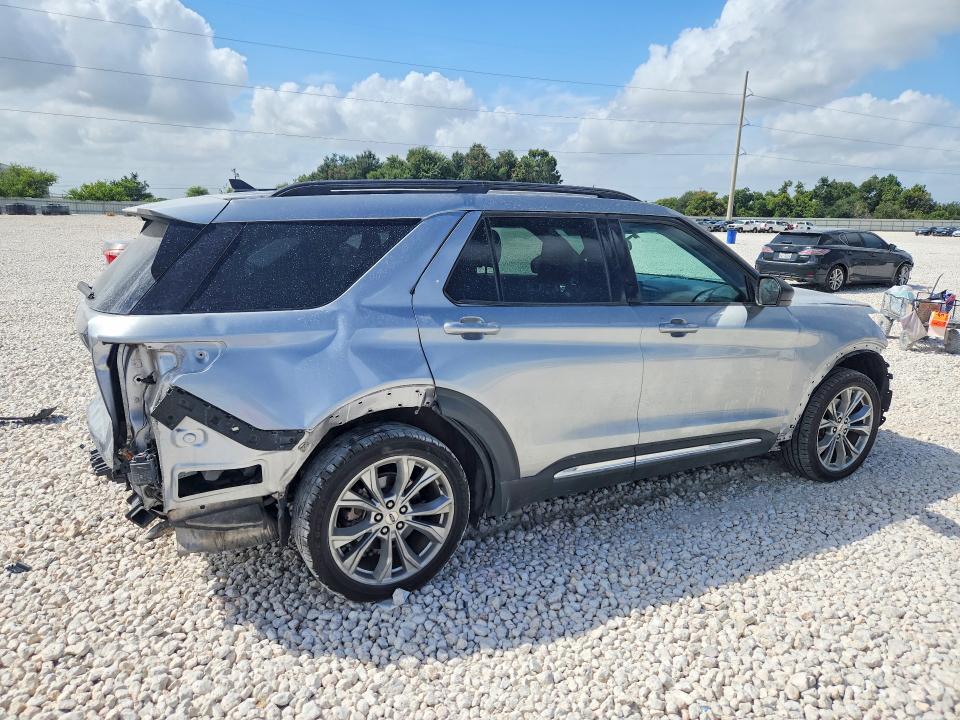 64594046 :رقم المزاد ، 1FMSK7DH1NGA72122 vin ، 2022 Ford Explorer مزاد بيع