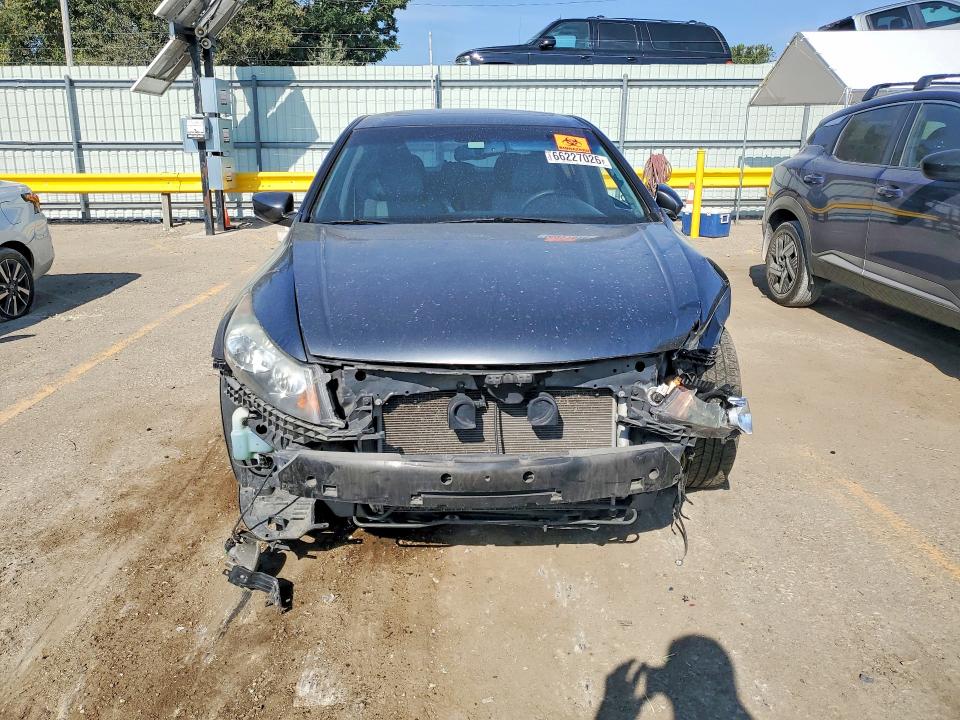 Продажа на аукционе авто 2012 Honda Accord, vin: 1HGCP3F82CA030432, номер лота: 66227026