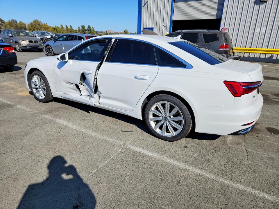 Продаж на аукціоні авто 2019 Audi A6, vin: WAUD8AF29KN123212, номер лоту: 64852226
