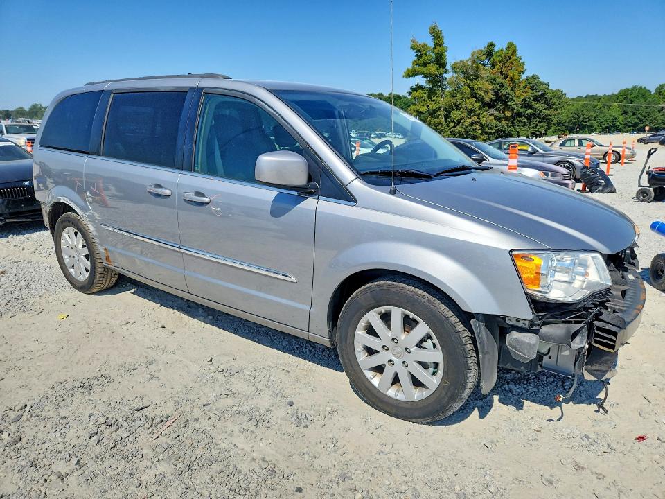 66359206 :رقم المزاد ، 2C4RC1BG3FR577036 vin ، 2015 Chrysler Town & Country مزاد بيع