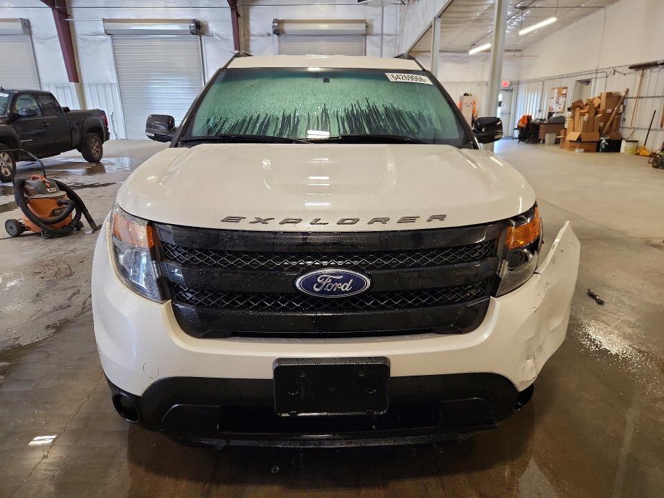 64269066 :رقم المزاد ، 1FM5K8GT1EGA43822 vin ، 2014 Ford Explorer مزاد بيع