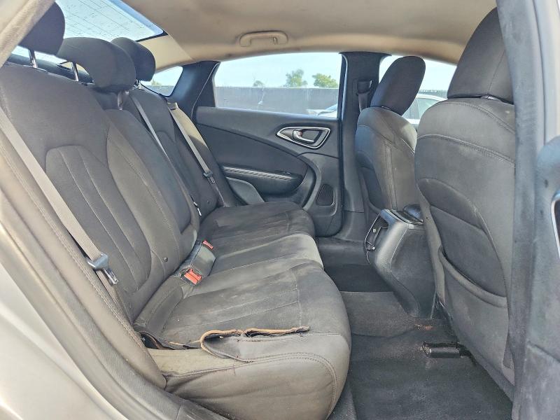 Продаж на аукціоні авто 2016 Chrysler 200, vin: 1C3CCCAB9GN102954, номер лоту: 64308086