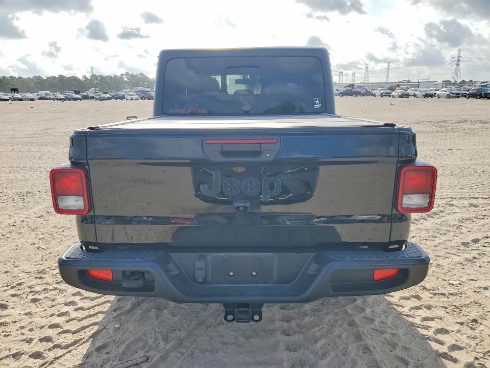 64122996 :رقم المزاد ، 1C6JJTAG7ML612271 vin ، 2021 Jeep Gladiator مزاد بيع