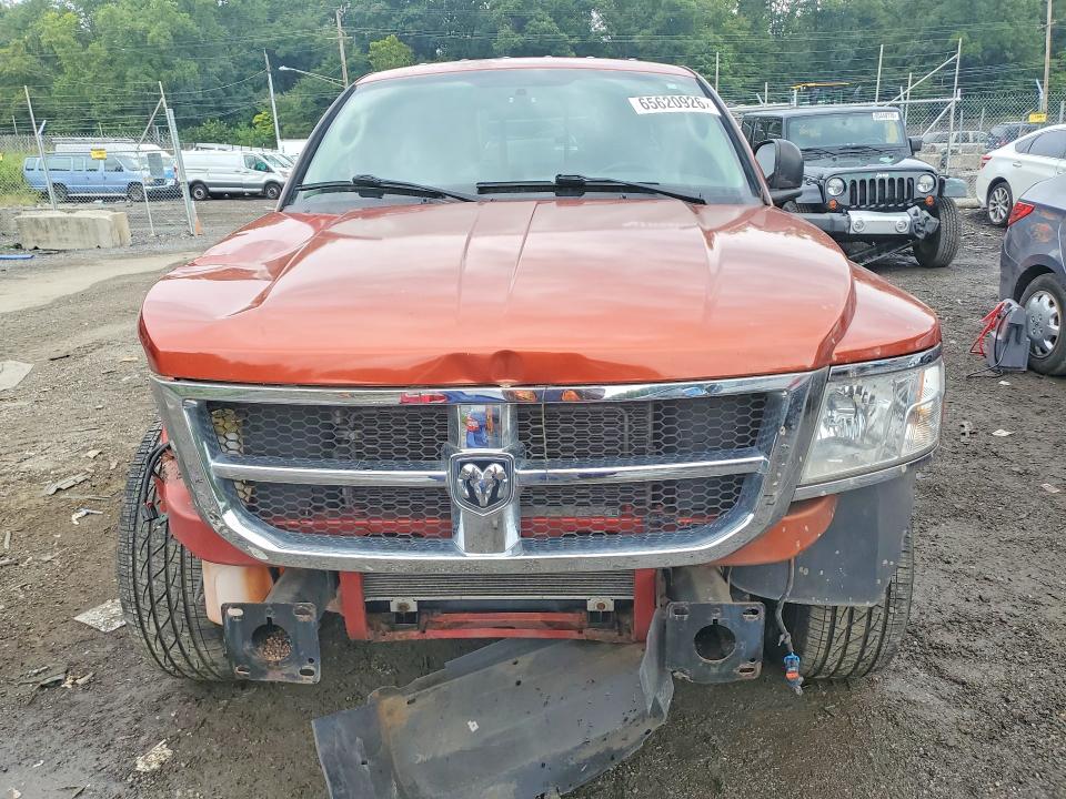 65620926 :رقم المزاد ، 1D7HW42N78S517142 vin ، 2008 Dodge Dakota مزاد بيع