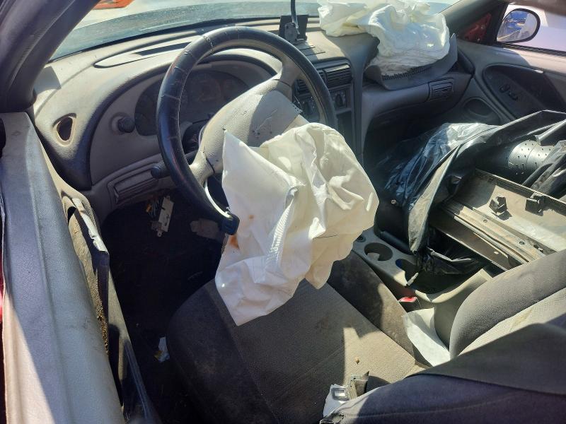 65444756 :رقم المزاد ، 1FAFP40492F112186 vin ، 2002 Ford Mustang مزاد بيع