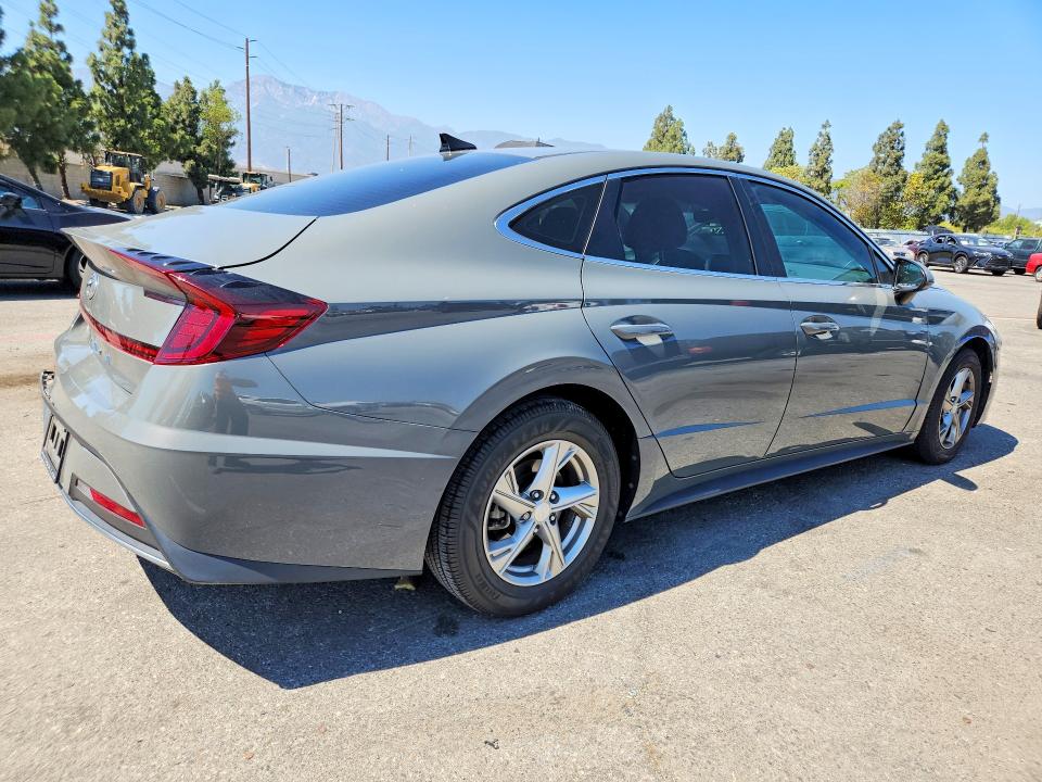 Продажа на аукционе авто 2022 Hyundai Sonata, vin: 5NPEG4JA6NH143464, номер лота: 63905896